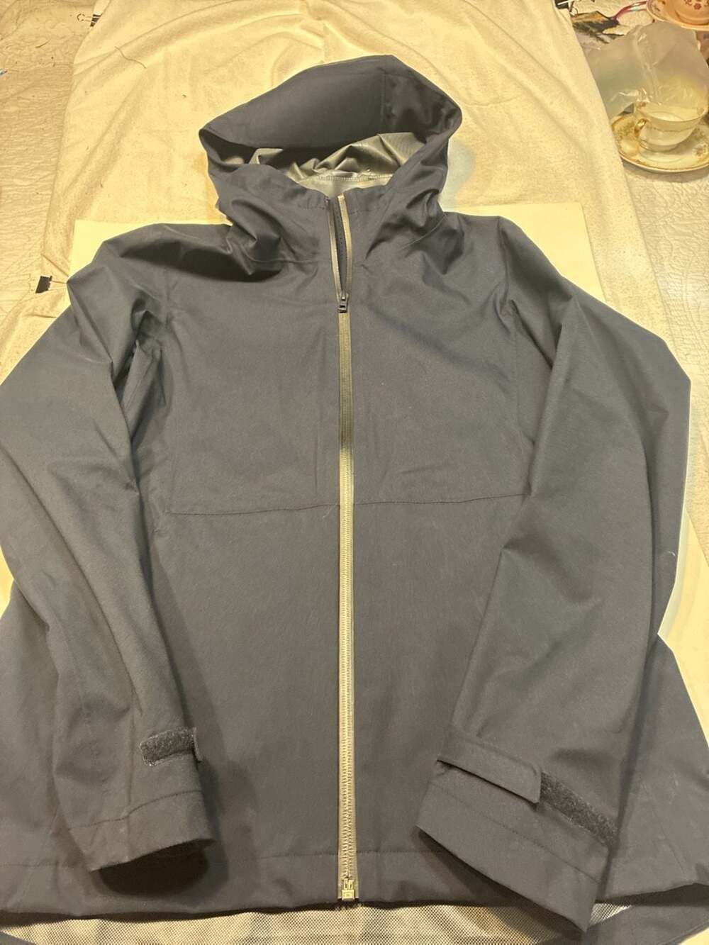 Uniqlo Blocktech Parka Windproof and Water-Resistant Jacket